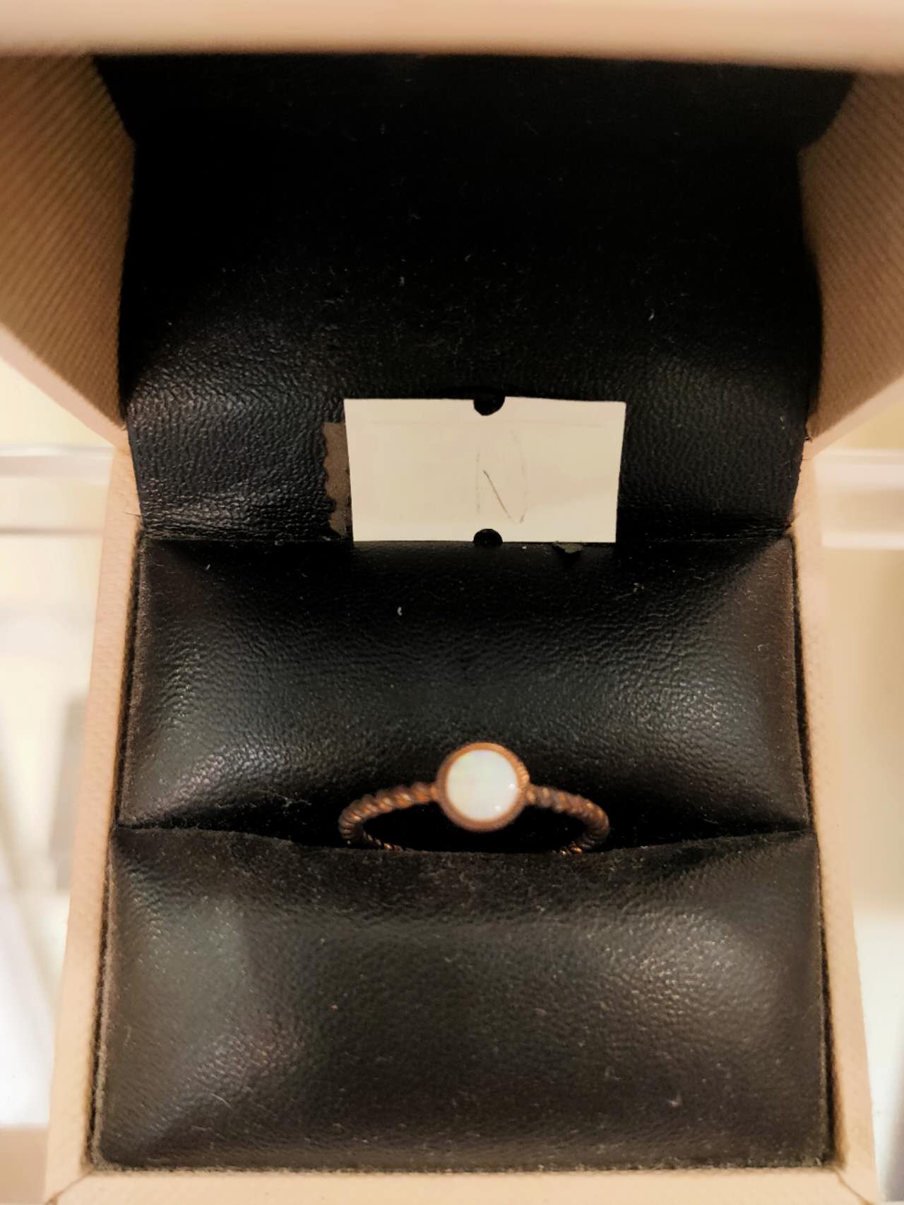 Xưởng Opal Atelier Úc RG003