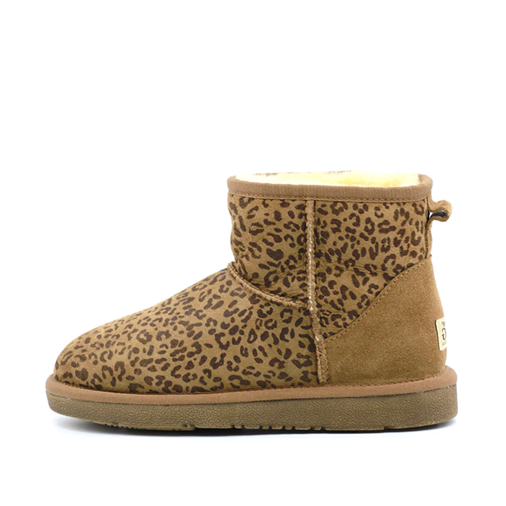 Ozlamb Ugg LEO PRINT SHORT UGG BOOT - CHESTNUT