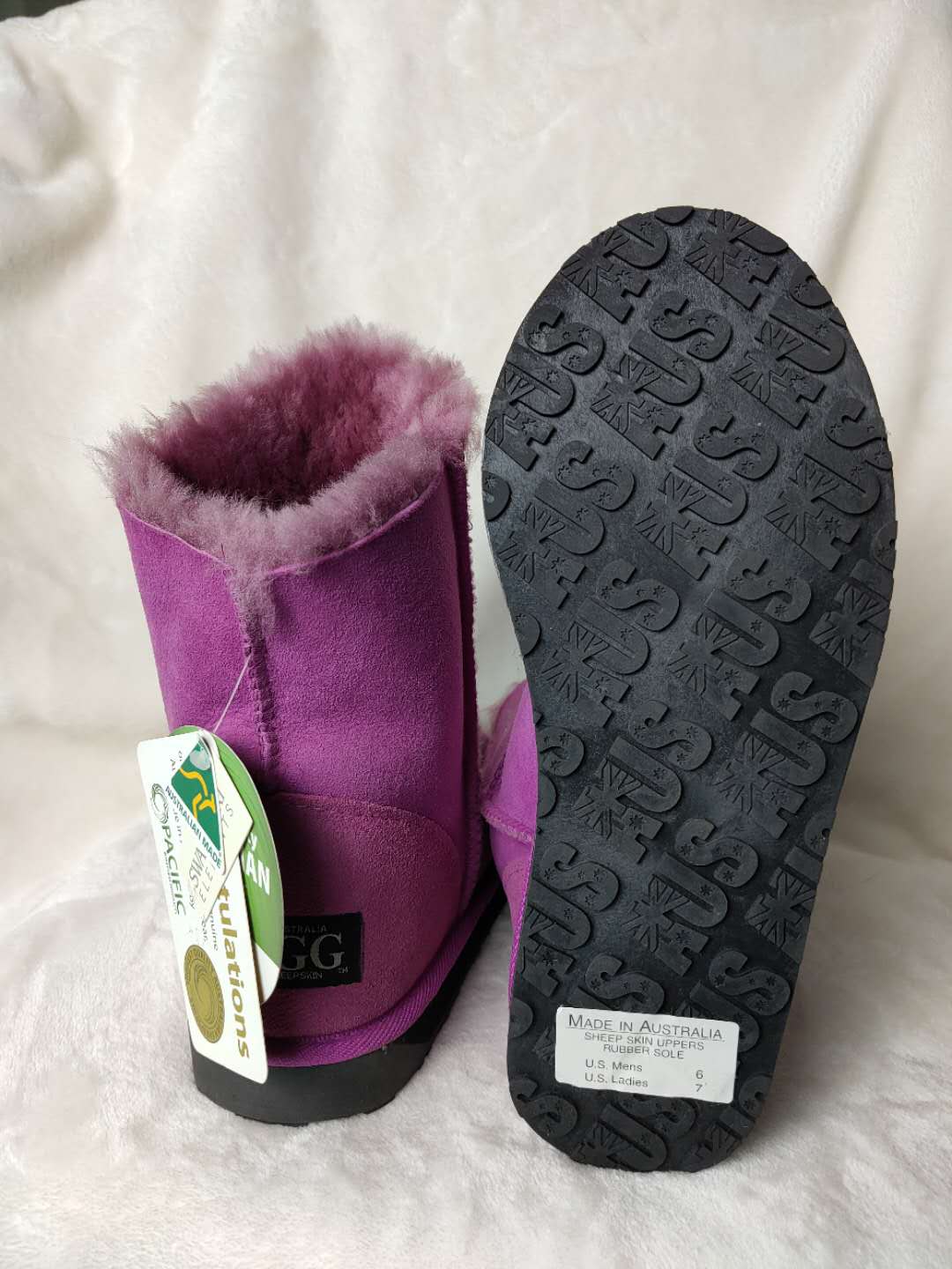 Pacific Ugg Classic Short with Swarovski