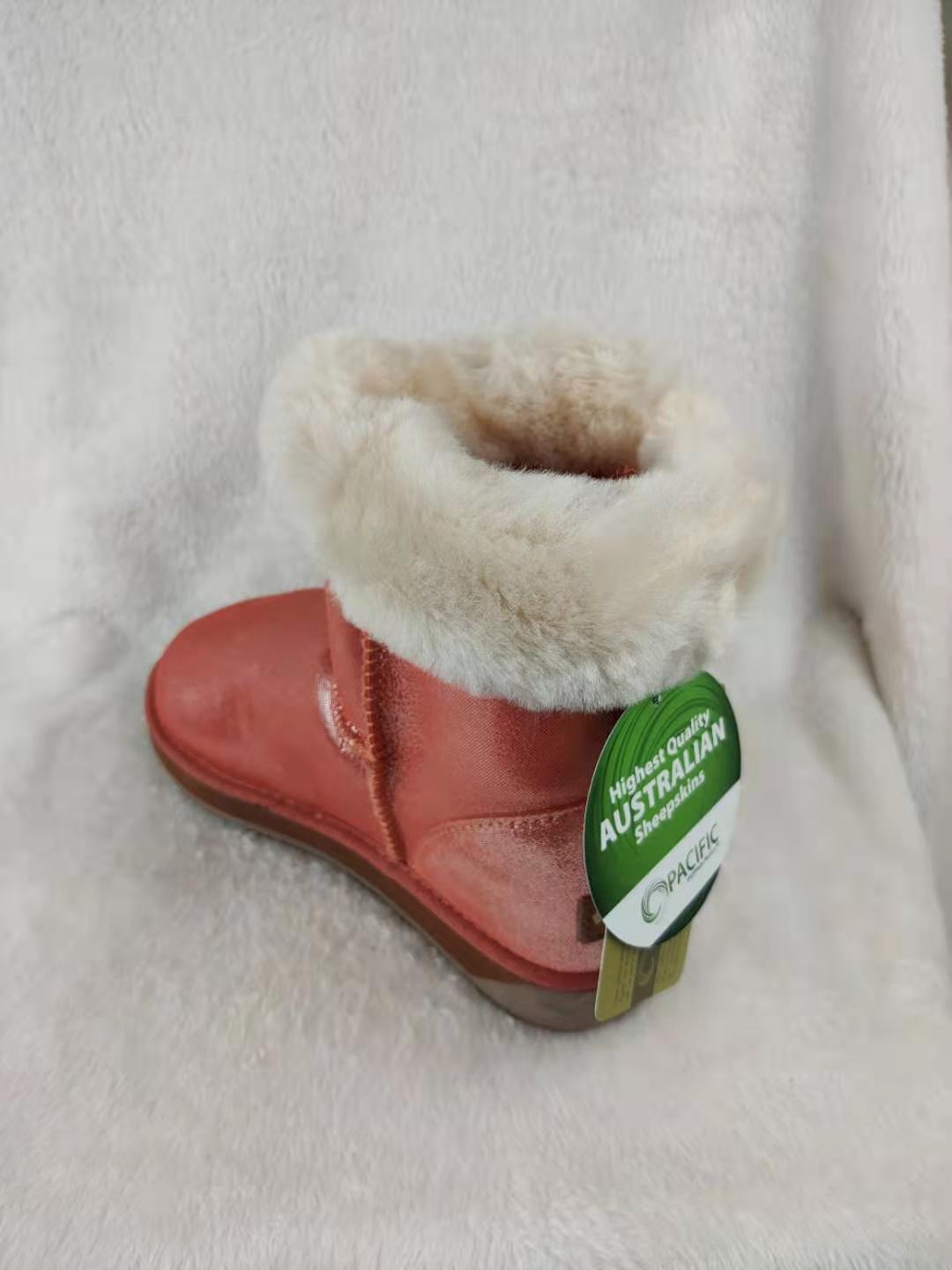 Pacific Ugg Mini Short